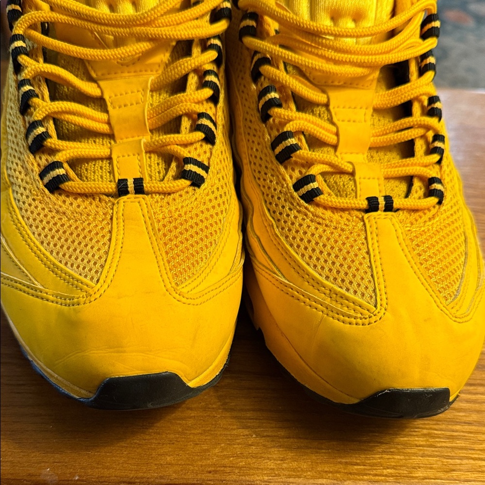 Nike Air Max 95 ‘City Special NY Taxi - Picture 6 of 10